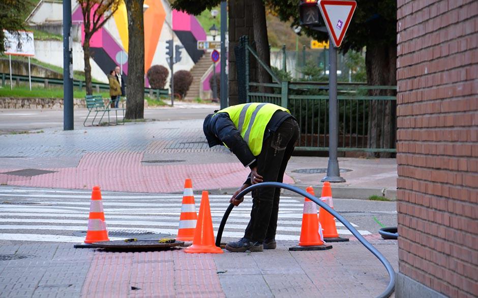 comment déboucher un wc Paris 14